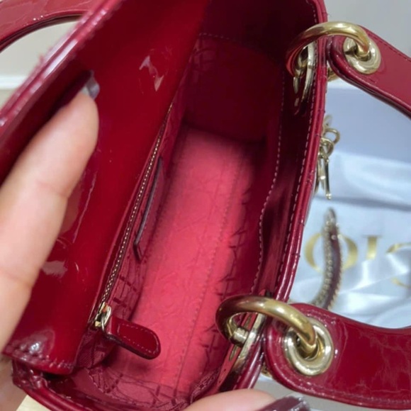 DIOR Mini Lady Dior Bag Cherry Red Patent Cannage Calfskin - Picture 10 of 11